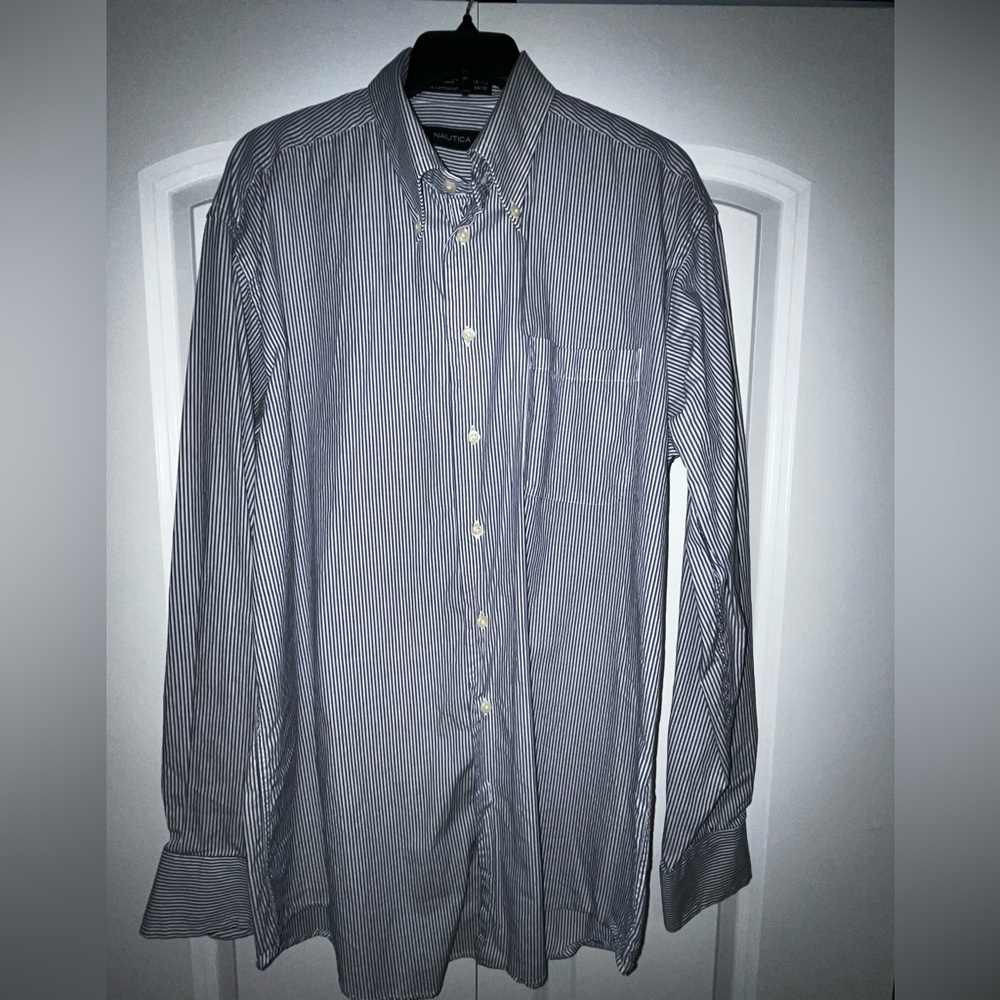 Nautica Men's Navy and White Striped Button Down Shirt